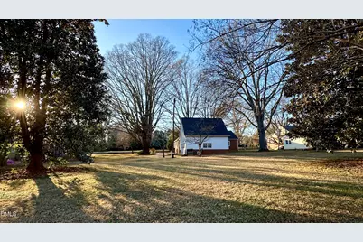 316 N Cameron Street, Hillsborough, NC 27278 - Photo 45