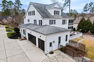 53 Davis Love Dr, Chapel Hill, NC 27517 - Photo 3