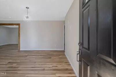 1034 Crayton Circle, Fayetteville, NC 28314 - Photo 5