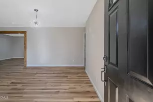 1034 Crayton Cir, Fayetteville, NC 28314 - Photo 5