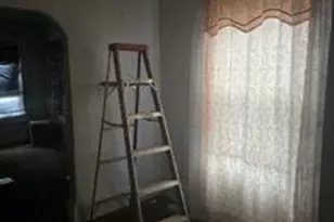 210 Zollicoffer Ave, Henderson, NC 27536 - Photo 13