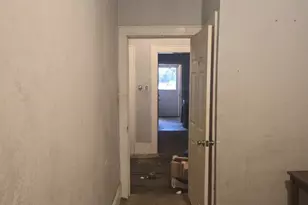 210 Zollicoffer Ave, Henderson, NC 27536 - Photo 11