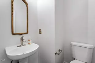 500 Sherrybrook Dr, Raleigh, NC 27610 - Photo 37