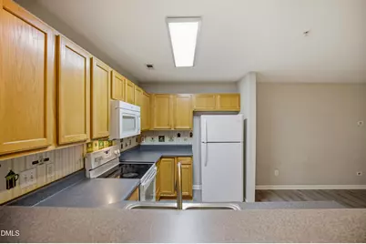 3000 Trailwood Pines Lane #103, Raleigh, NC 27603 - Photo 9