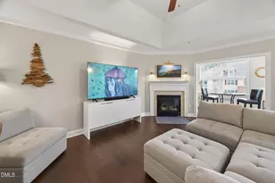 10411 Rosegate Ct, Raleigh, NC 27617 - Photo 3