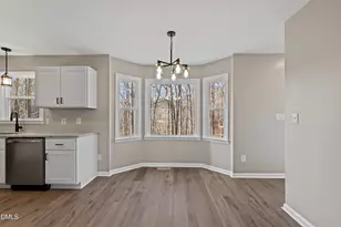 113 Chatham Ct, Archer Lodge, NC 27527 - Photo 11