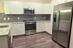 2324 Gathering Sq Ct, Fuquay-Varina, NC 27526 - Photo 3