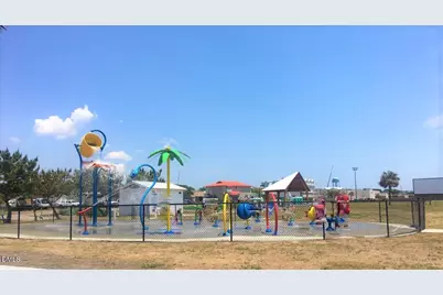 113 NE 57th Street, Oak Island, NC 28465 - Photo 29