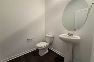 520 Venetian Dr, Sanford, NC 27330 - Photo 5