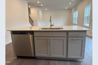 520 Venetian Drive, Sanford, NC 27330 - Photo 9