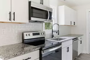 313 Park Ave W, Wilson, NC 27893 - Photo 17