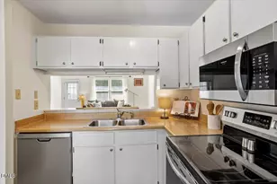 19 Providence Ct, Durham, NC 27705 - Photo 7