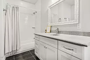 612 E South St, Raleigh, NC 27601 - Photo 17