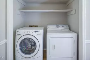 137 Amesbury Ln, Cary, NC 27511 - Photo 9