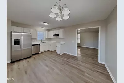 149 Cambridge Elm Drive, Clayton, NC 27520 - Photo 5