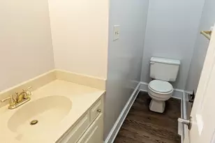 1306 Hampshire Ct, Raleigh, NC 27612 - Photo 19