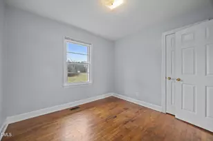 210 E Green St, Franklinton, NC 27525 - Photo 25