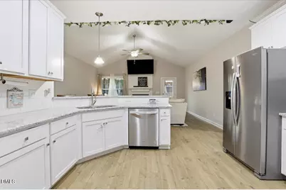 111 Oak Street, Selma, NC 27576 - Photo 9