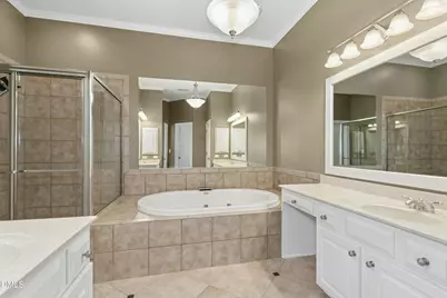 309 Bridgegate Drive, Cary, NC 27519 - Photo 25