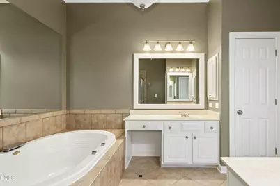 309 Bridgegate Drive, Cary, NC 27519 - Photo 27