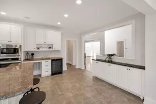 3705 Westbury Lake Dr, Raleigh, NC 27603 - Photo 15