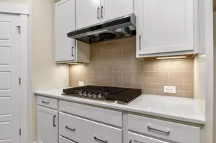 422 N Vlg Pkwy, Pittsboro, NC 27312 - Photo 9