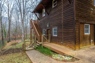 702 N Ivey Ave, Siler City, NC 27344 - Photo 21