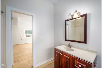 702 N Ivey Avenue, Siler City, NC 27344 - Photo 15