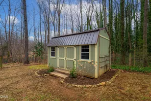 702 N Ivey Ave, Siler City, NC 27344 - Photo 25