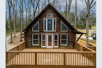 702 N Ivey Avenue, Siler City, NC 27344 - Photo 17