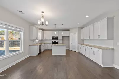 407 Richlands Cliff Drive, Youngsville, NC 27596 - Photo 15