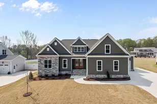 246 Deer Tail Ln, Fuquay Varina, NC 27526 - Photo 3