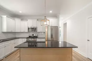 10 Jasmine Rd, Fuquay Varina, NC 27526 - Photo 5