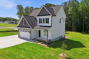 131 Crimson Ct, Smithfield, NC 27577 - Photo 3