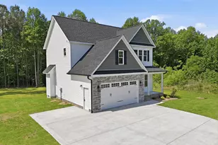 131 Crimson Ct, Smithfield, NC 27577 - Photo 5