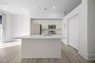 2441 Campus Shore Dr, Raleigh, NC 27606 - Photo 5