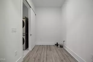 2441 Campus Shore Dr, Raleigh, NC 27606 - Photo 15