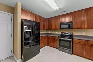 112 Trevor Ridge Dr, Holly Springs, NC 27540 - Photo 19