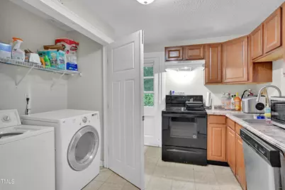 404 S Ash Street, Greenville, NC 27858 - Photo 5