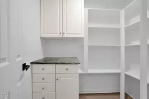 7001 Bronwyn St, Fayetteville, NC 28314 - Photo 15