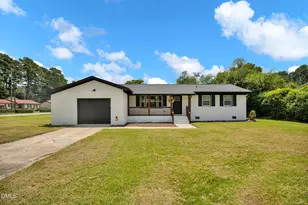 7001 Bronwyn St, Fayetteville, NC 28314 - Photo 3