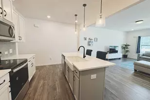 106 Periwinkle Pl, Clayton, NC 27527 - Photo 9