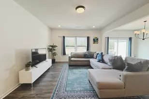 106 Periwinkle Pl, Clayton, NC 27527 - Photo 5