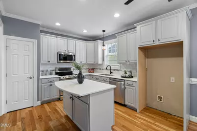 608 Skygrove Drive, Holly Springs, NC 27540 - Photo 11