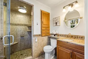 3704 Swann St, Raleigh, NC 27612 - Photo 9