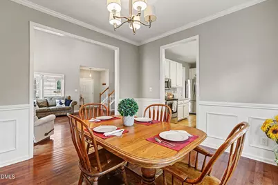 610 Wakehurst Drive, Cary, NC 27519 - Photo 9