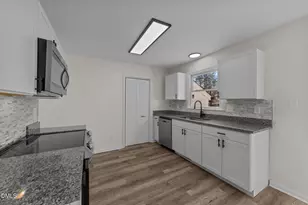 2908 Basswood Dr, Raleigh, NC 27610 - Photo 9