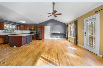 2406 Winburn Avenue, Durham, NC 27704 - Photo 7