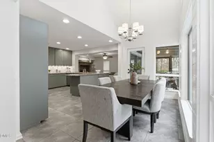 3201 Fieldview Ct, Raleigh, NC 27607 - Photo 15