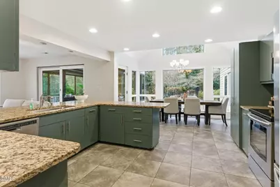 3201 Fieldview Court, Raleigh, NC 27607 - Photo 9